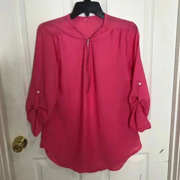 Beautiful pink top size medium - Picture 1 of 5